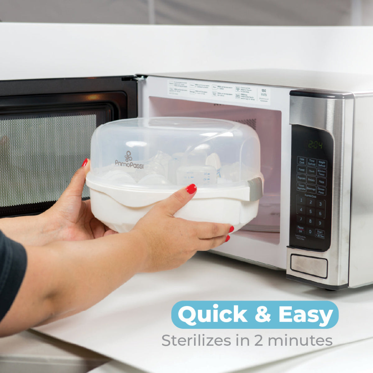 Hands placing the Primo Passi microwave steam sterilizer into a microwave for fast sterilization, with baby bottles visible inside and text highlighting 2-minute sterilization.