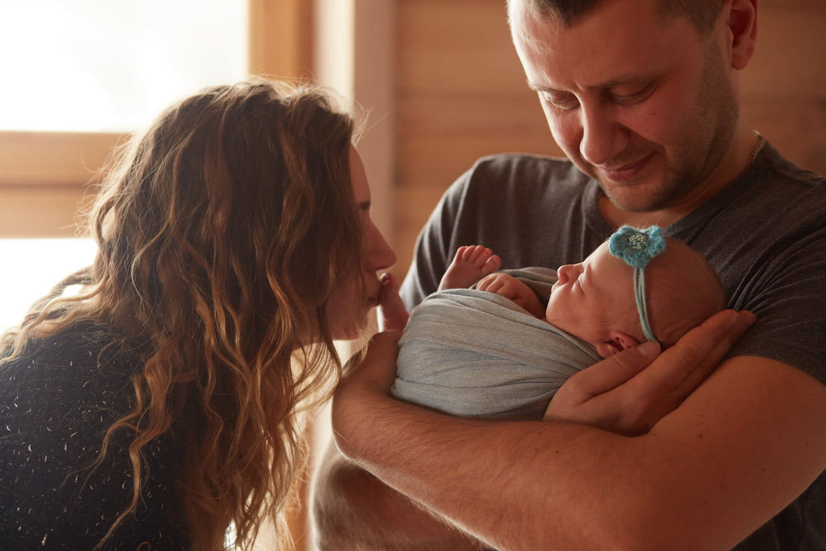 Essential Items for New Parents: A Primo Passi Guide