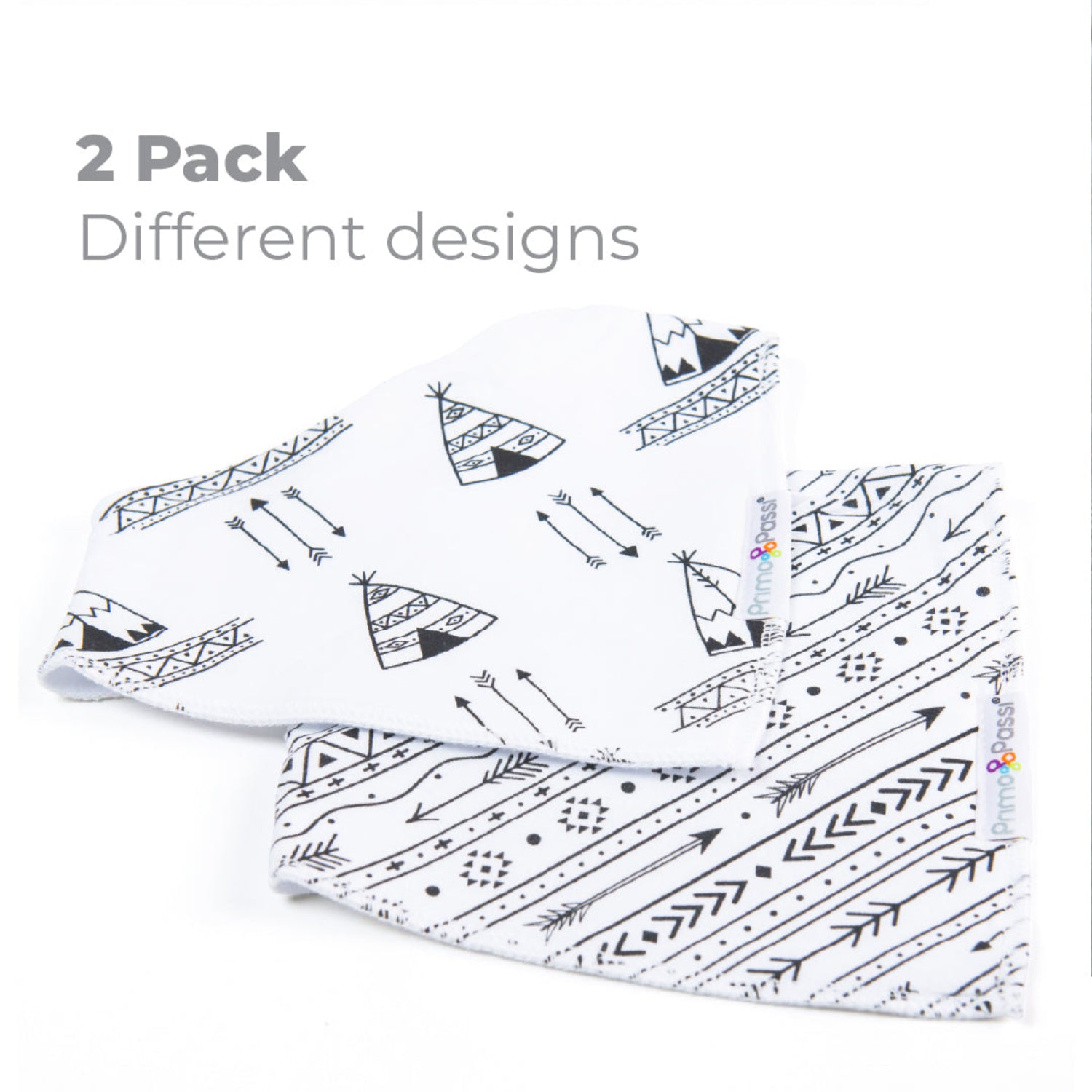 Primo Passi 2-pack bandana bib set featuring black-and-white tribal-inspired prints. One bib showcases teepees and arrows, while the other features geometric patterns and arrows. Made with soft, absorbent fabric for everyday drool and feeding messes.