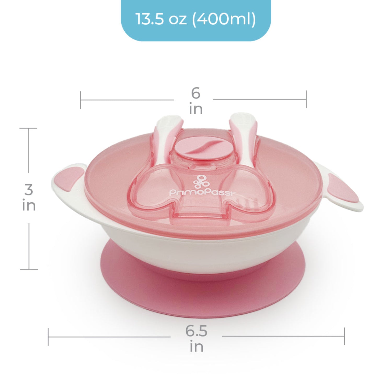 Primo Passi baby suction bowl feeding set in pink with matching spoon, fork, transparent lid, and strong suction base. The image highlights the bowl's dimensions (6 inches wide, 3 inches tall, 6.5-inch base) and 13.5 oz (400 ml) capacity, making it ideal for baby meals at home or on the go.